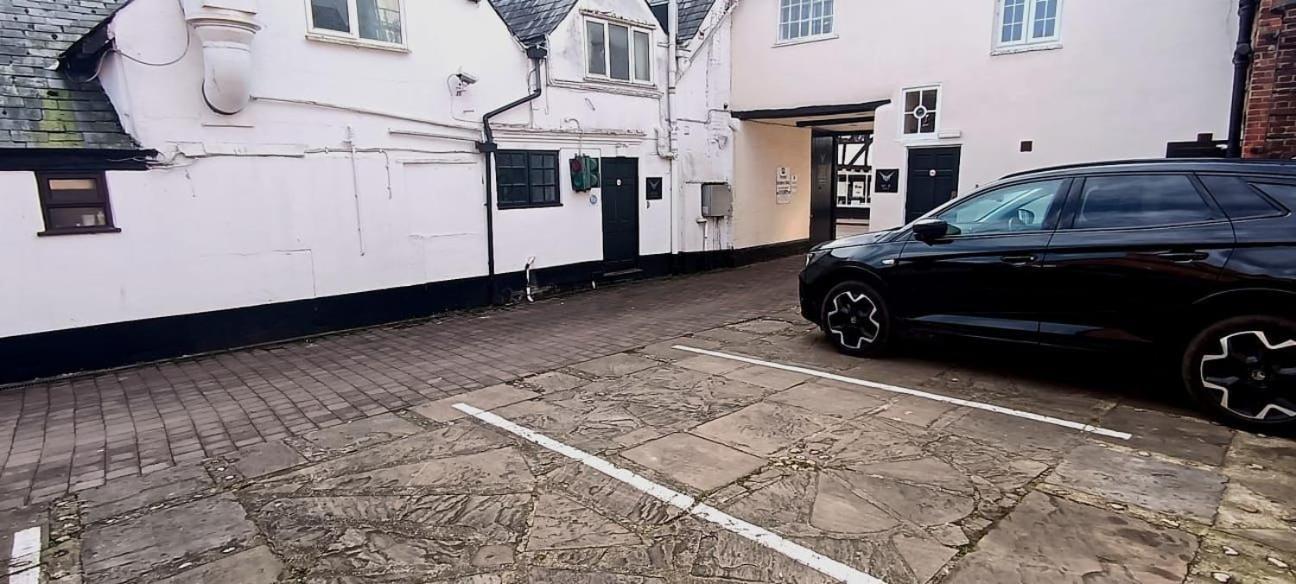 Bella Vita Hitchin Town centre Esterno foto